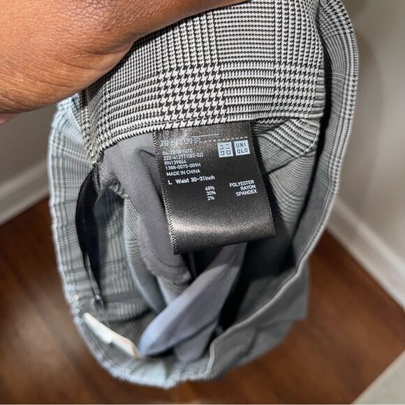 Uniqlo Houndstooth Skirt - Picture 5 of 5